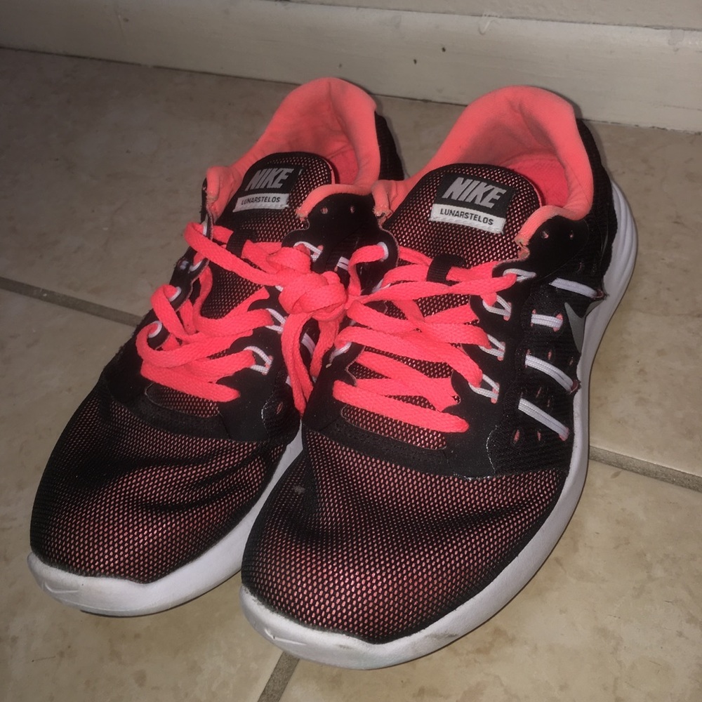 women’s sneakers
